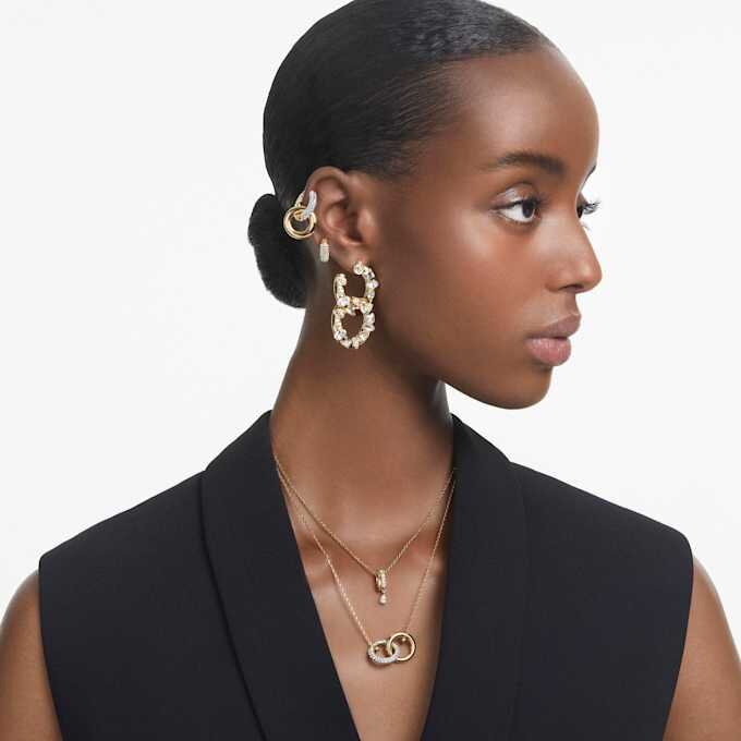 Dextera Pendant Interlocking Loop, White, Gold-Tone Plated Dextera Pendant Interlocking Loop, White, Gold-Tone Plated