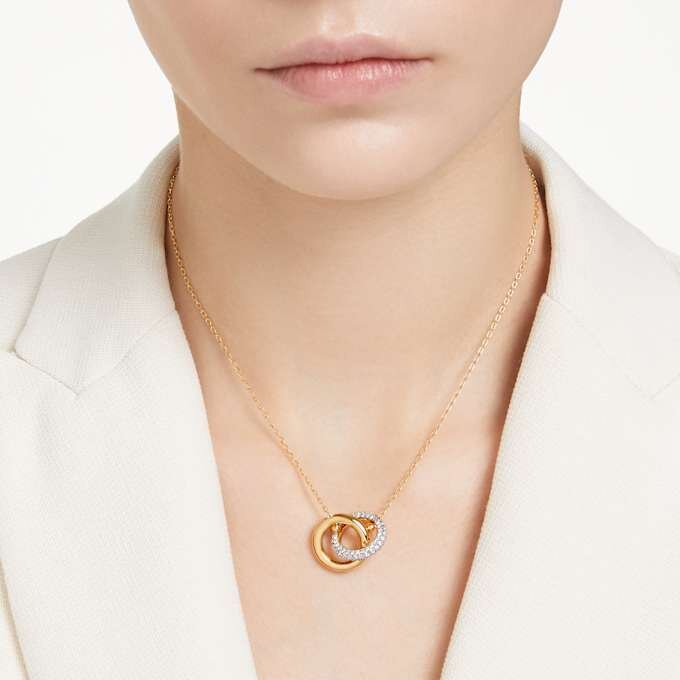 Dextera Pendant Interlocking Loop, White, Gold-Tone Plated Dextera Pendant Interlocking Loop, White, Gold-Tone Plated